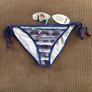Bingo Surf Bikini Bottom Tie Side Heat Swimwear Nautical Women's Size L NWT